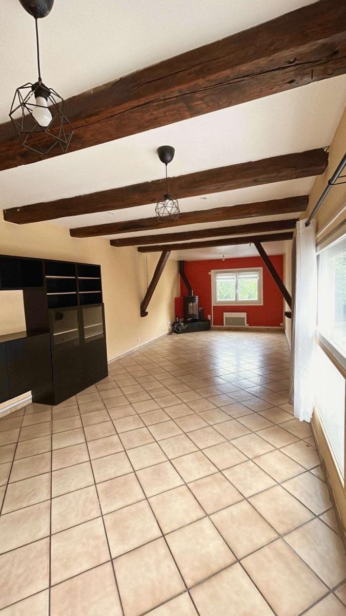 NEUVES MAISONS Centre